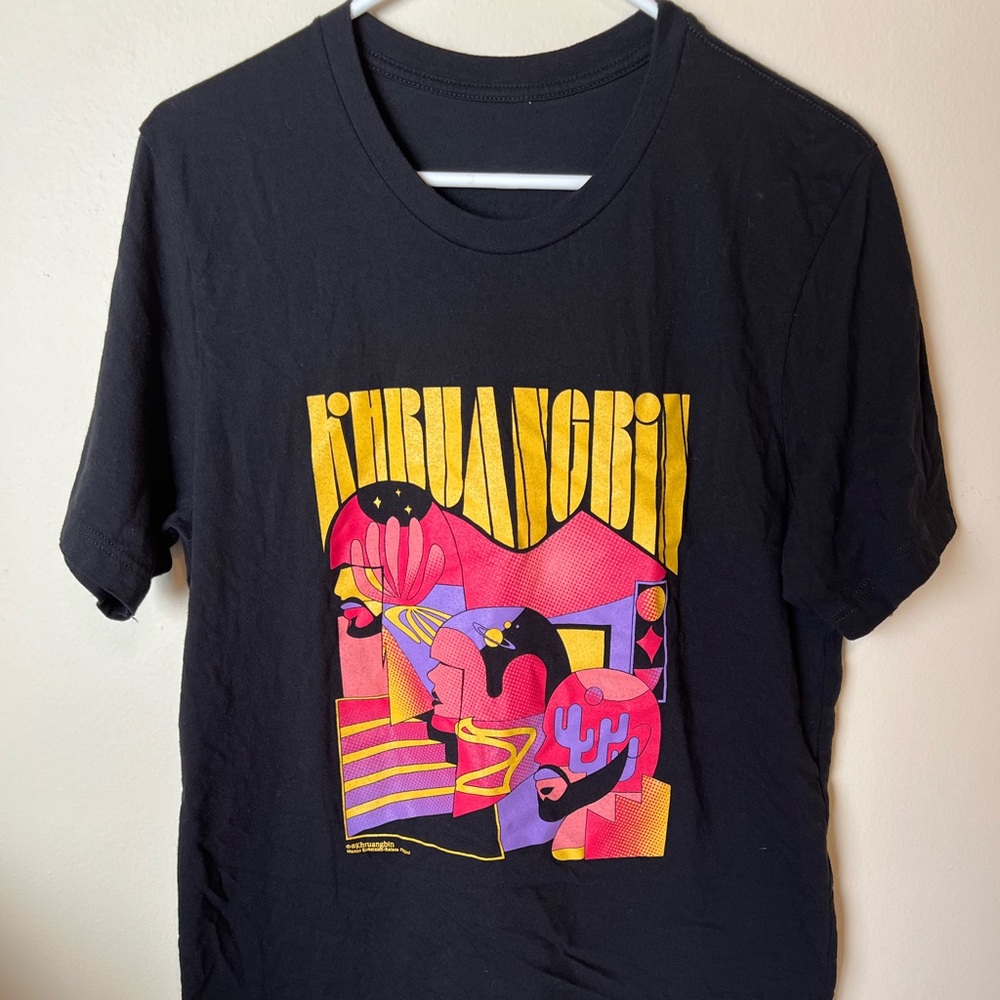 Khruangbin 2021 Tour Official Merch. Large, Slim fit 100% Cotton